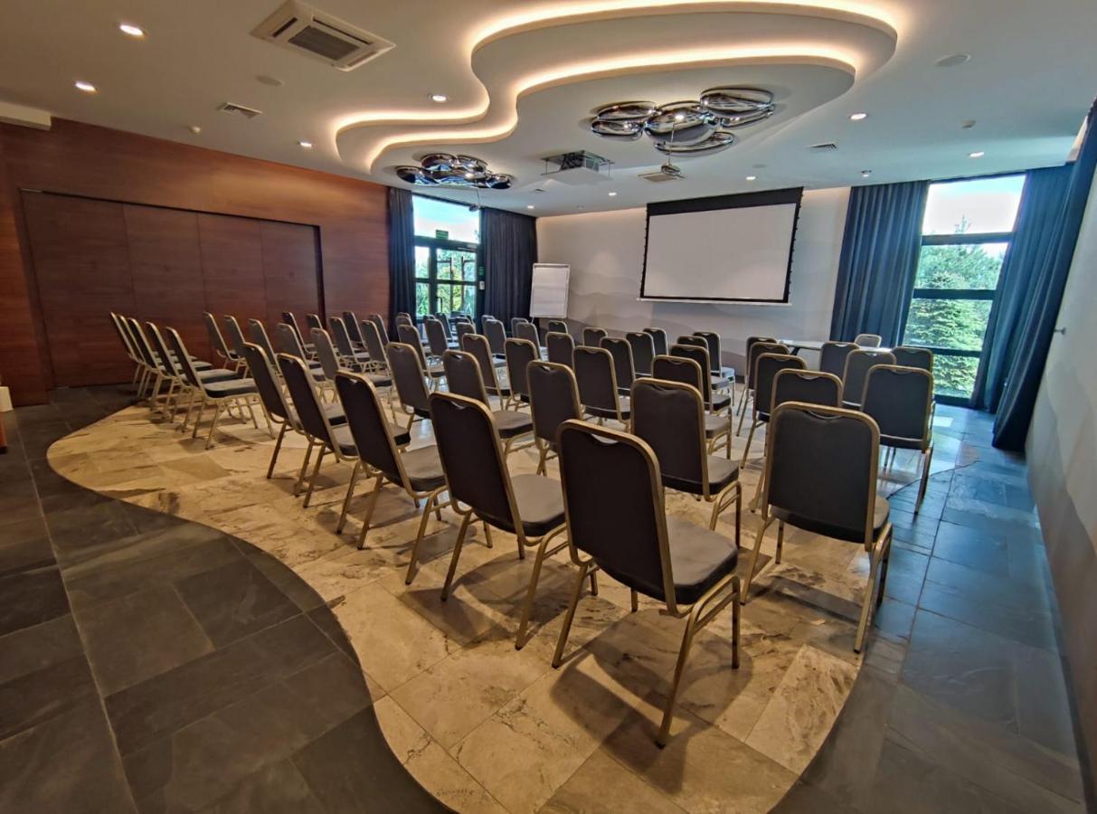 Bazuny Hotel&Spa Koscierzyna Esterno foto