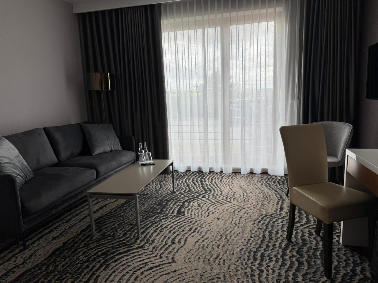 Bazuny Hotel&Spa Koscierzyna Esterno foto