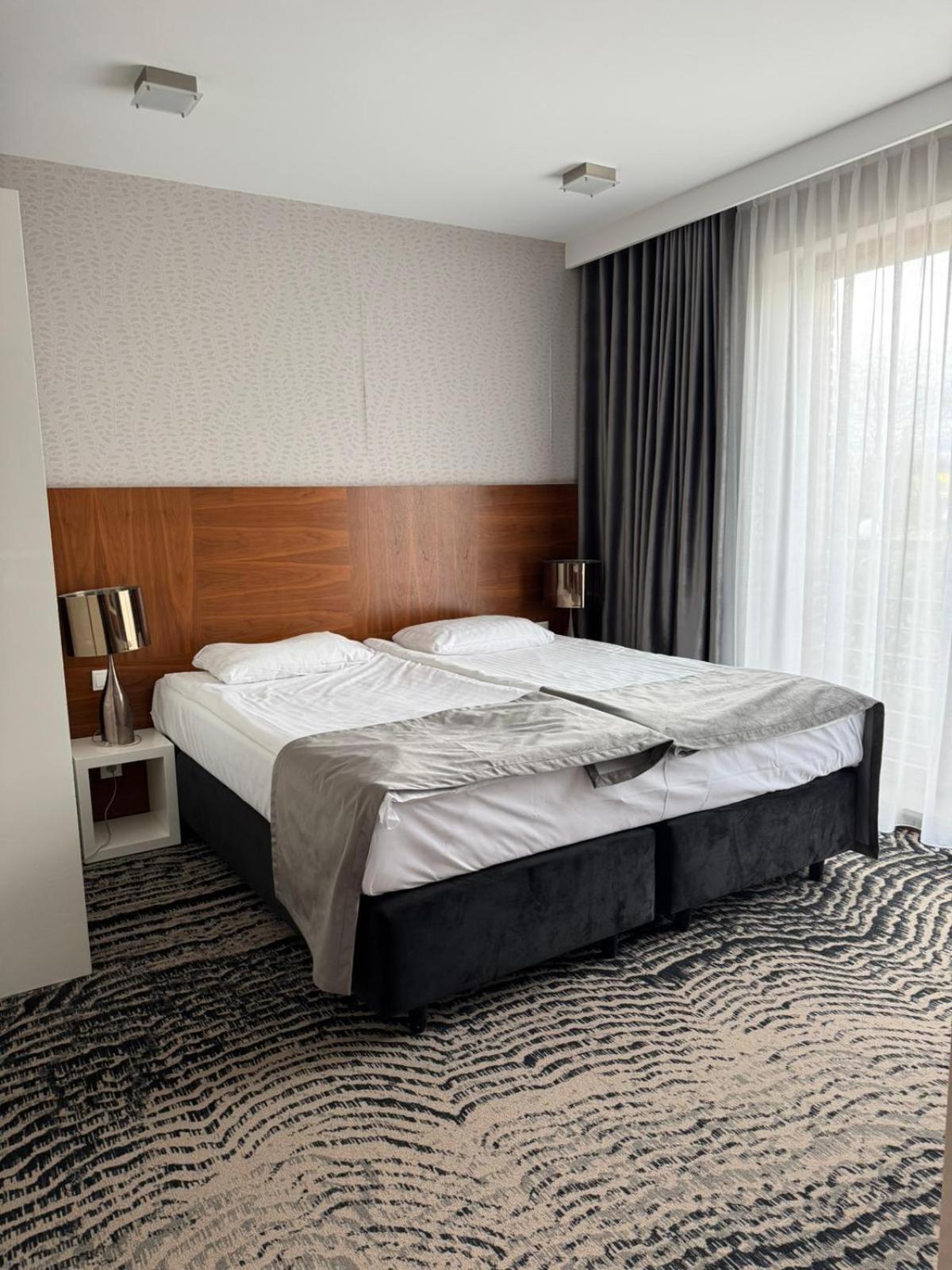 Bazuny Hotel&Spa Koscierzyna Esterno foto