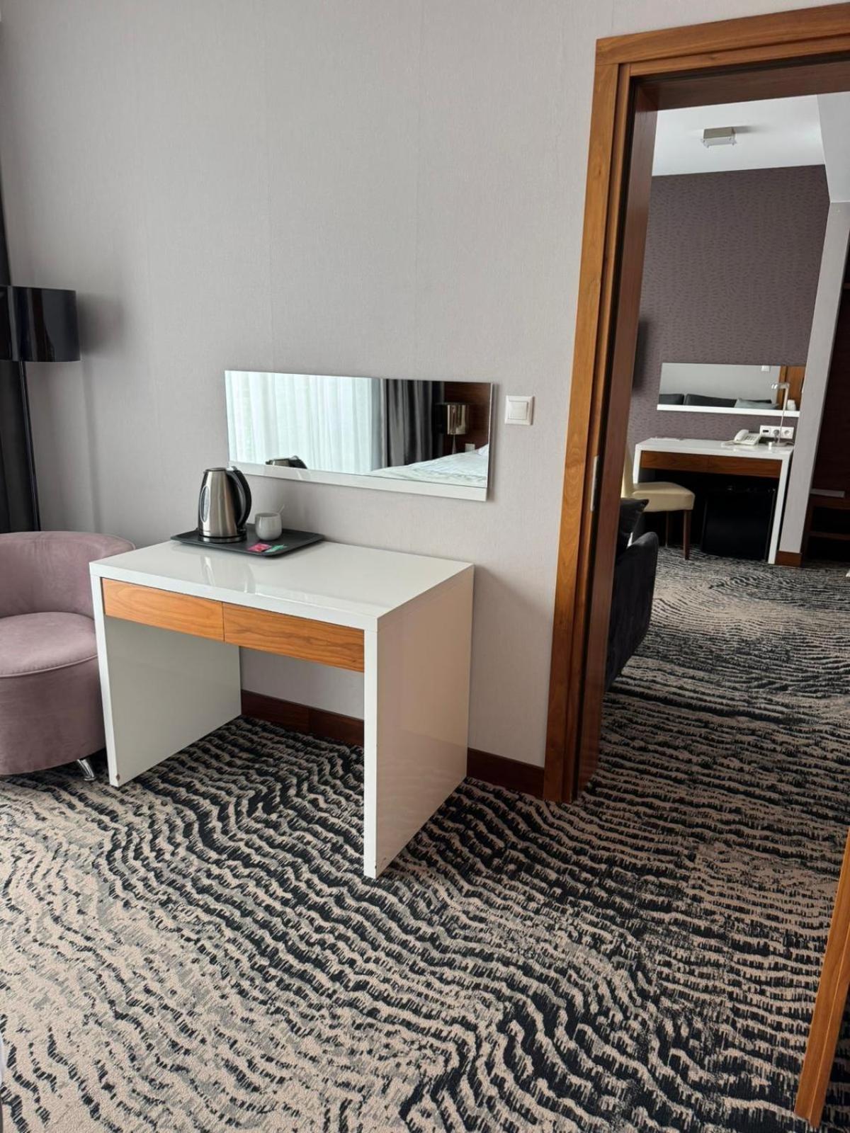 Bazuny Hotel&Spa Koscierzyna Esterno foto