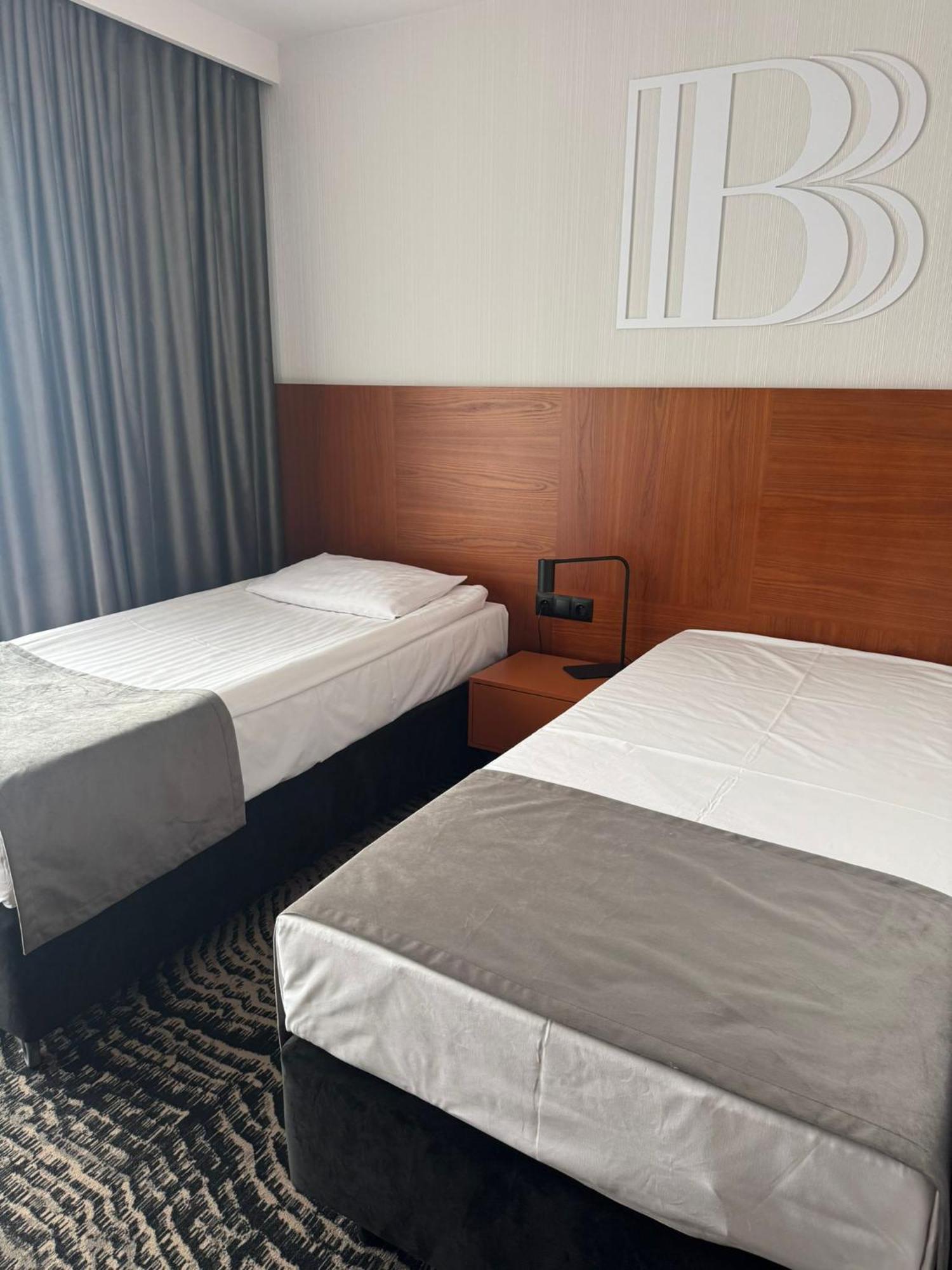 Bazuny Hotel&Spa Koscierzyna Esterno foto