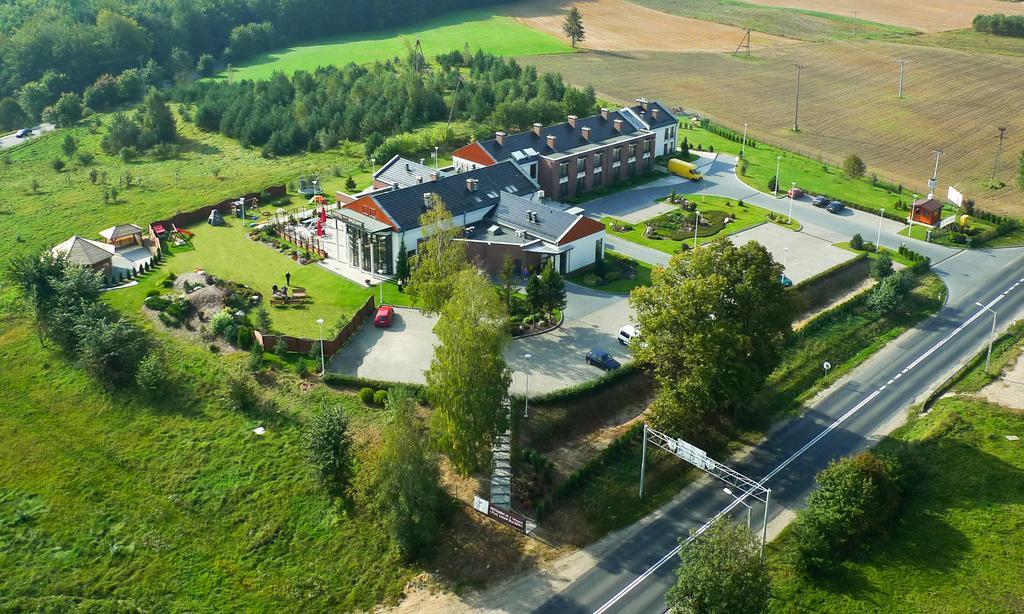 Bazuny Hotel&Spa Koscierzyna Esterno foto